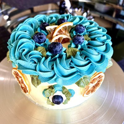 Custom Mini Cake (Gluten-Free Options Available 