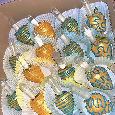 Drunken Strawberries 