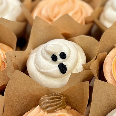Halloween Pumpkin Spiced Cupcakes - 1 Dozen
