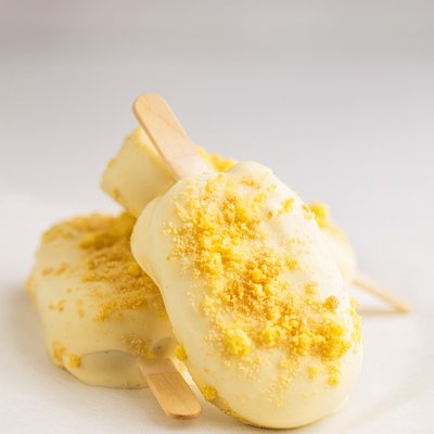 Lemon W/ White Chocolate Shell