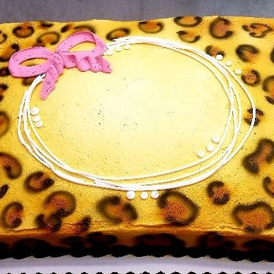 1/4 Sheet Cheetah Print Cake