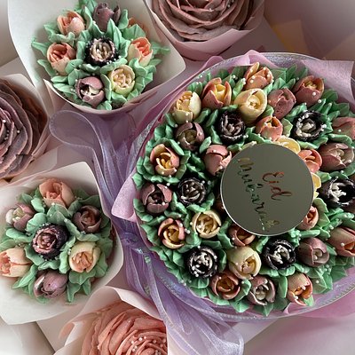 Floral 6-in Cake + Cupcake Combo
