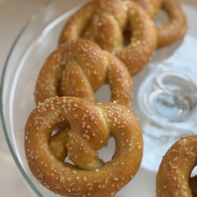 Sourdough Pretzels 