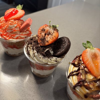12 Cheesecake Cups 