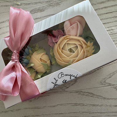 2 Cupcakes 