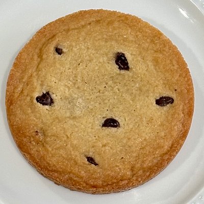 Individual Large Bakery Style Chocolate Chip Cookie