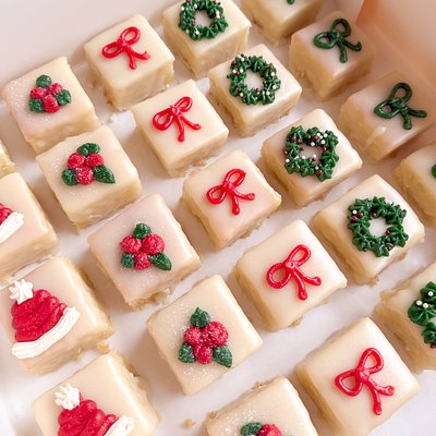 Petit Fours