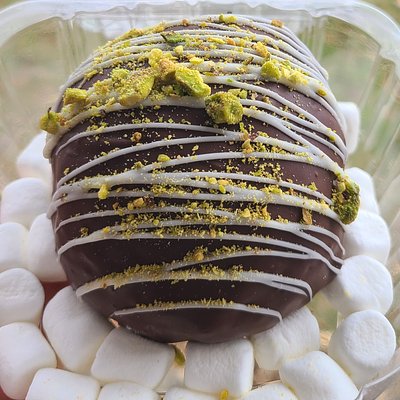 Giant Chocolate Covered Dubai Strawberry