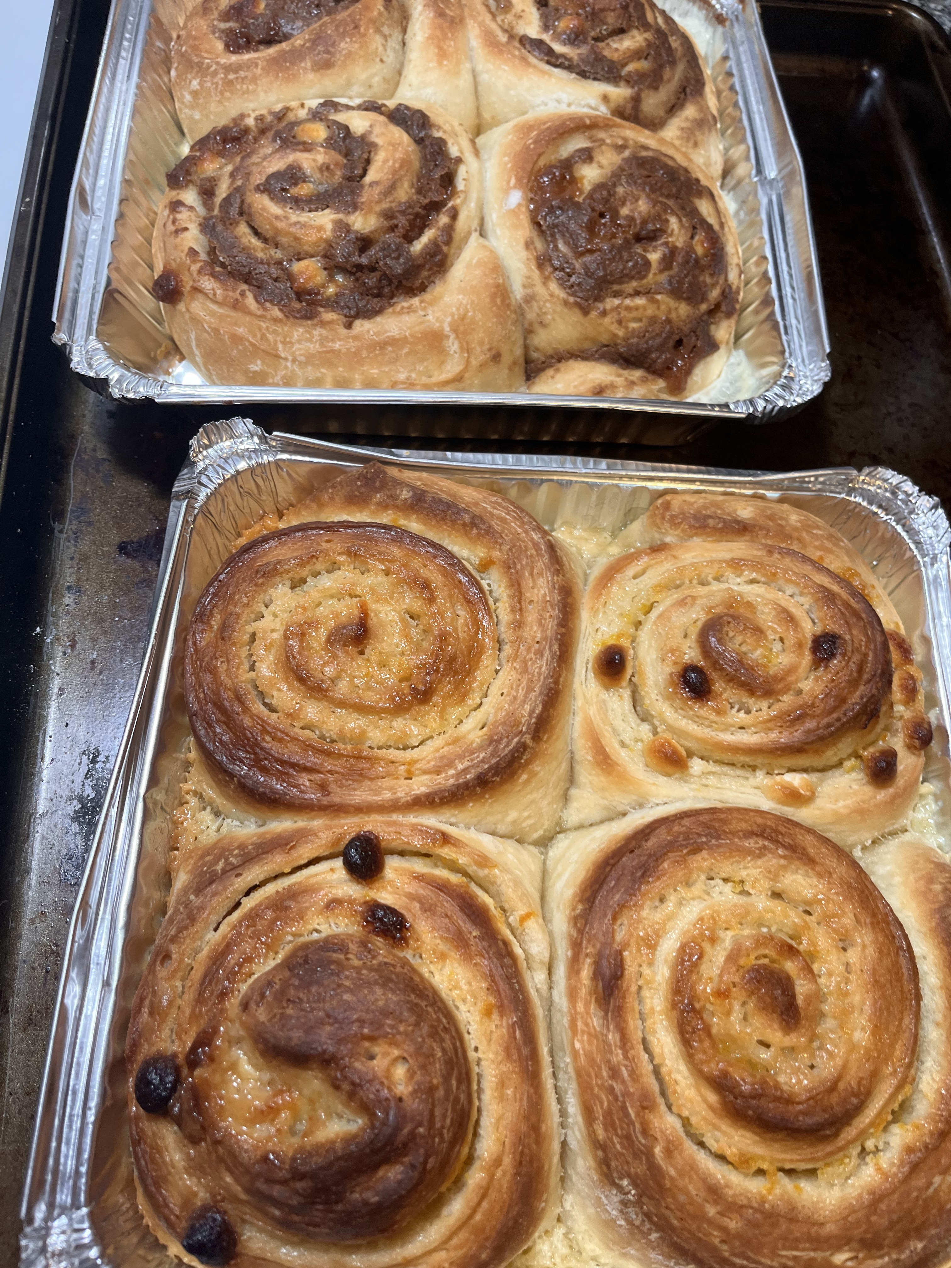 Orange Dream Sweet Roll  4 Count