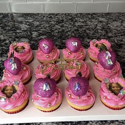Custom Design Cupcakes