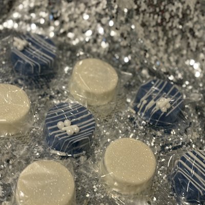 Chocolate Covered Oreos 