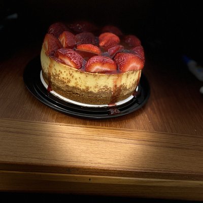 Plain Cheesecake W/ Strawberry Topping