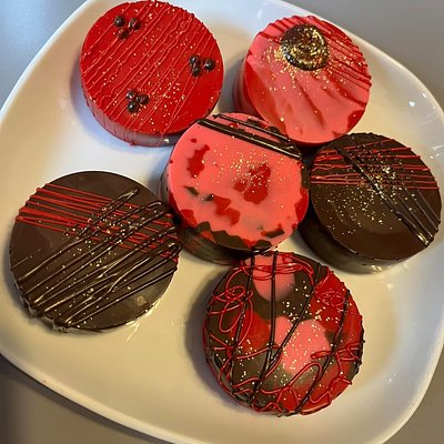 Chocolate Covered Oreos 