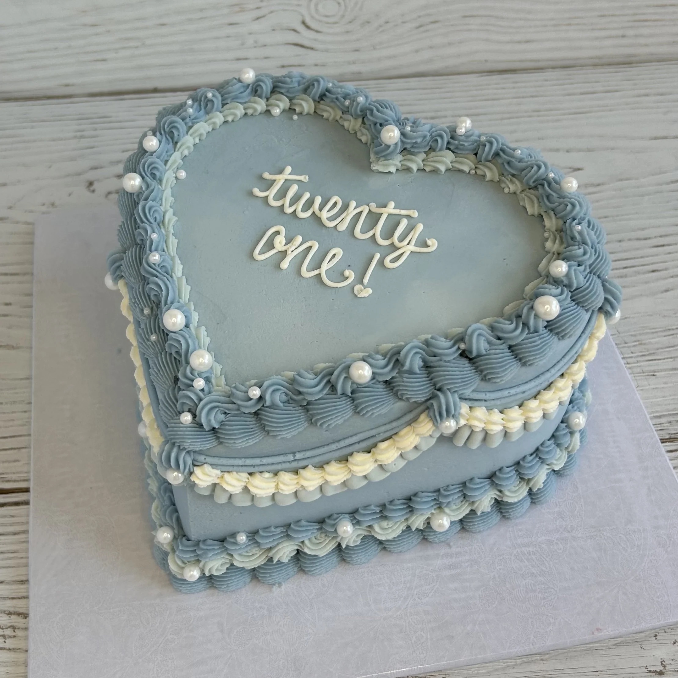 Custom Heart Cakes 