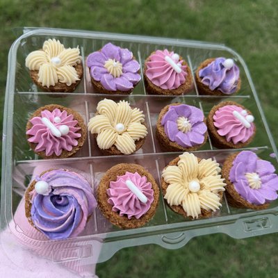 Cookie Bite Size Cups 