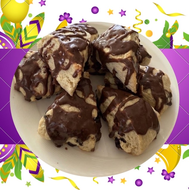 Sourdough Mini Chocolate Chip Scones (8)