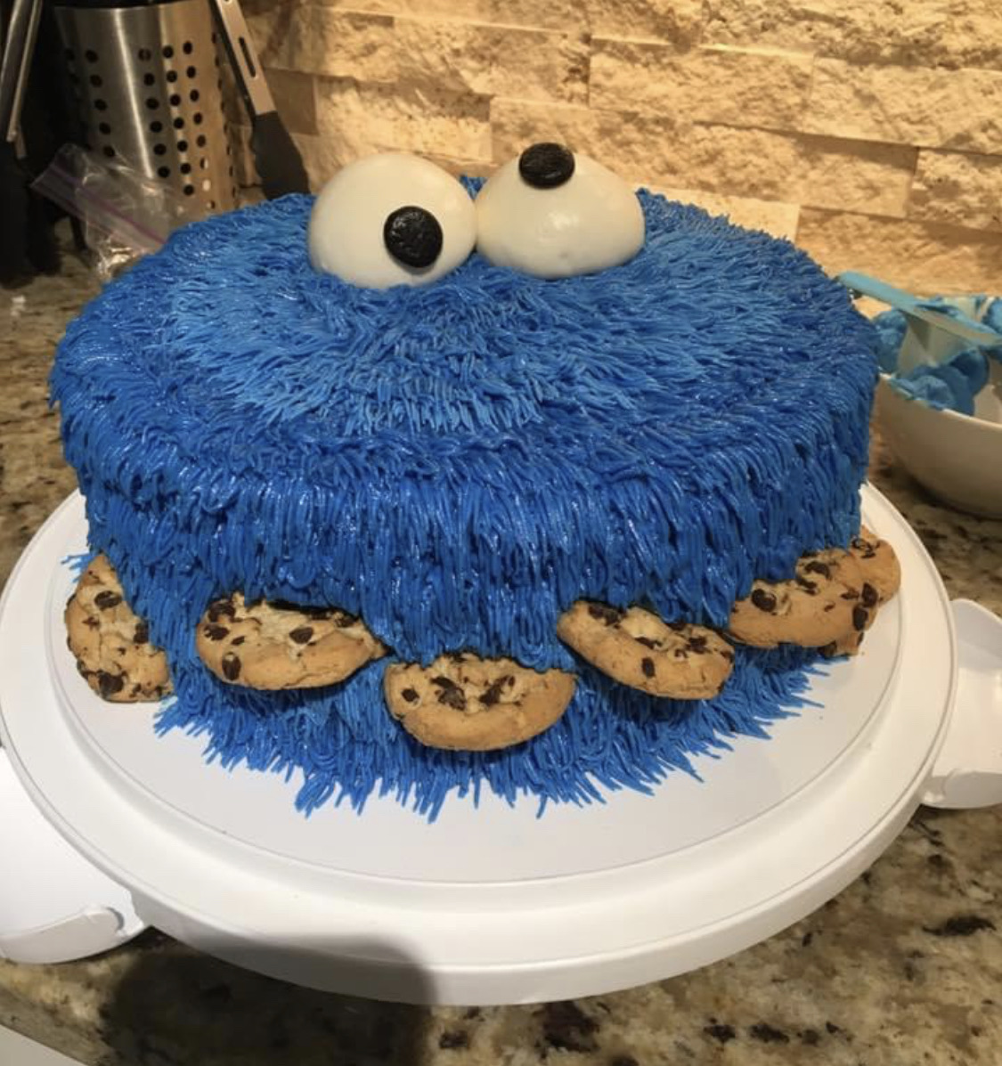12” Round 2 Layer Custom Cake Serves 35-40 People