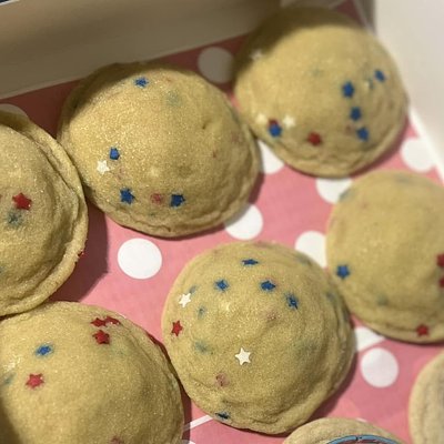 Cake Batter Cheesecake Cookie