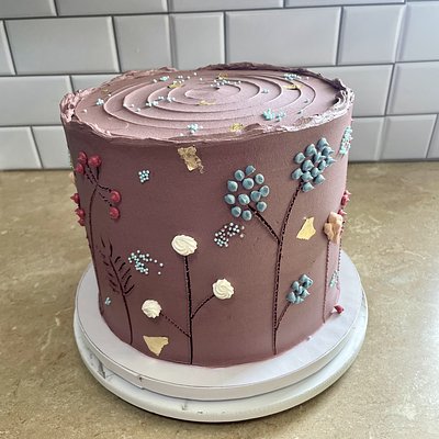 7” Custom Cake – Three Layer (Serves 12–15)