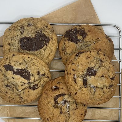 Brown Butter Sourdough Chocolate Chunk Cookies