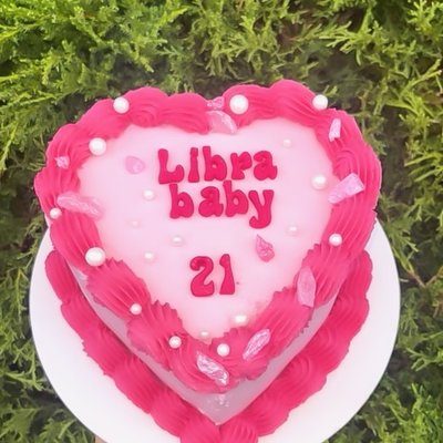 7 Inch Heart Shape Cake 