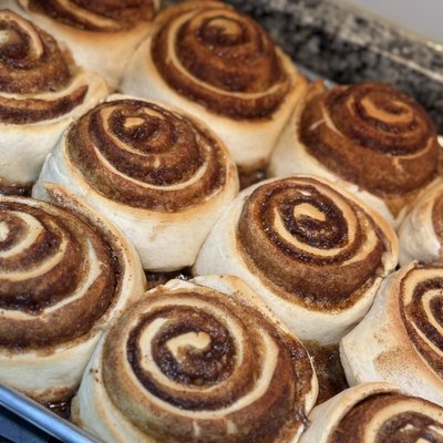 Cinnamon Rolls 