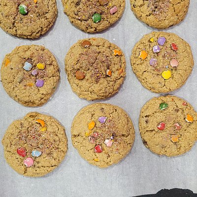 🍪 Oatmeal Chocolate Chip Smarties Cookies