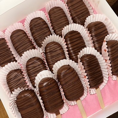 Cakesicles — Dozen