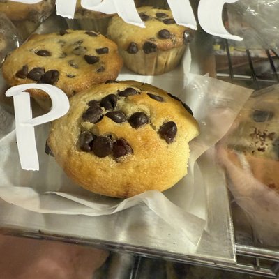 Jumbo Chocolate Chip Muffins 