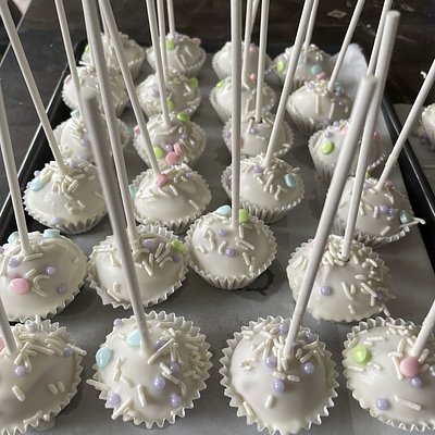 Vanilla Cake Pops
