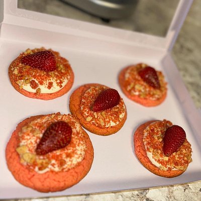 Strawberry Shortcake Cookies