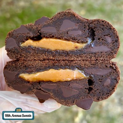 Dark Chocolate Salted Caramel Cookies (per dozen)