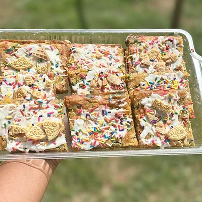 Birthday Cake Brownie Pan
