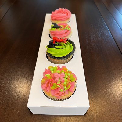 4 Standard Size Cupcakes W/Design