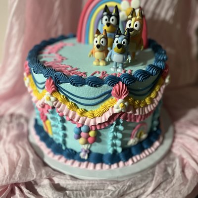 3-Layer 9” Cake (serves 26-32) 