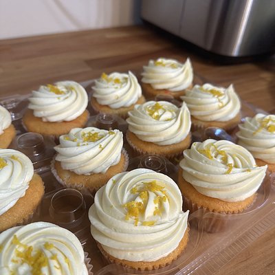 Orange Cream Cupcakes 