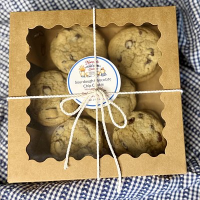 The Homeroom 12 Box ~ The Same Beloved Recipe As The Valedictorian™ Chocolate Chip Cookie Thoughtfully Sized For Sharing. Because The Sweetest Memories Are Made Around The Table. 12 Cookies Per Box