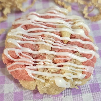Strawberry Milkshake - JUMBO
