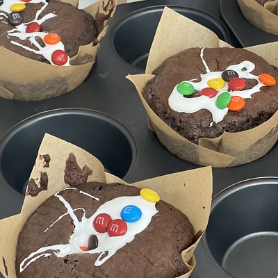 Chocolate Marshmallow And M&m Jumbo Cupcakes 