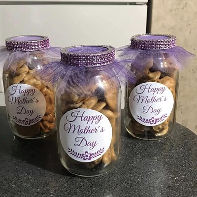 Mason Jar Pecan Candy