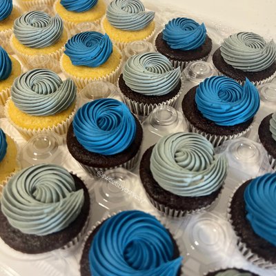 Basic Cupcakes ( Frosting Only No Decor)