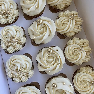 1 Dozen Cupcakes Basic Theme