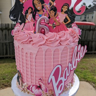 8 Inch Custom Cake(24-36 Servings)