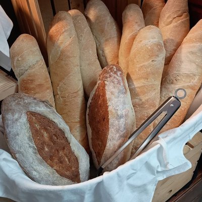 Garlic Parmesan French Bread 