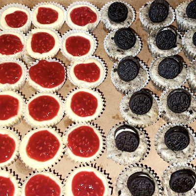 Mini Cheesecake Cups 