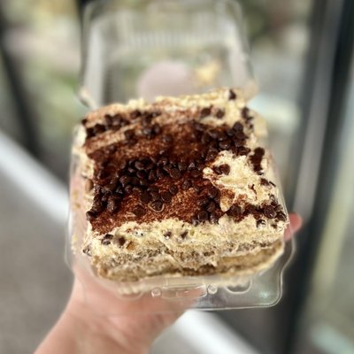 Tiramisu Slices 