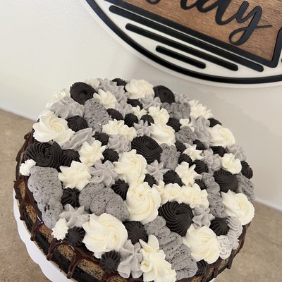 Black Velvet Oreo