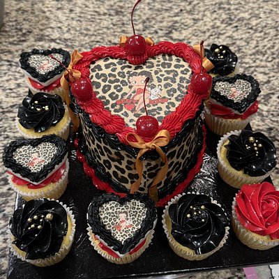 Mini Party Board 6” Two Layer Round or Mini Heart Cake With 12 Matching Cupcakes