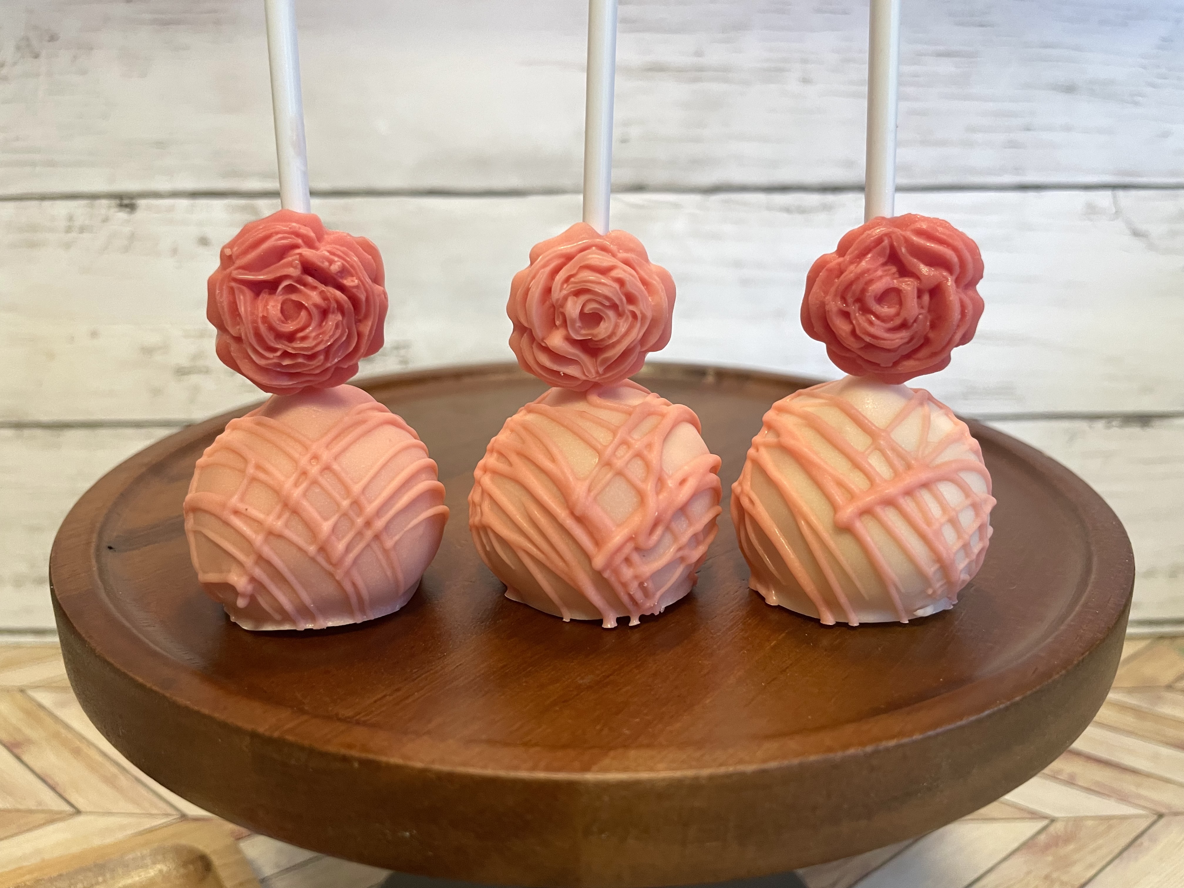 Strawberry Cake Pops