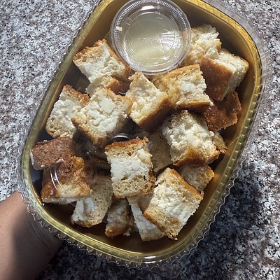 Churro Cheesecake Bites